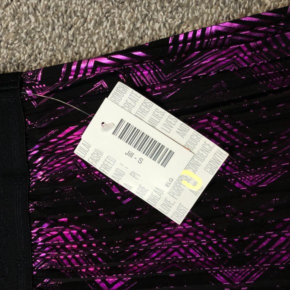 NWT LuLaRoe Jill Purple Skirt with Cole Haan Purple Wedges Size Small and 9.5B - Picture 12 of 12